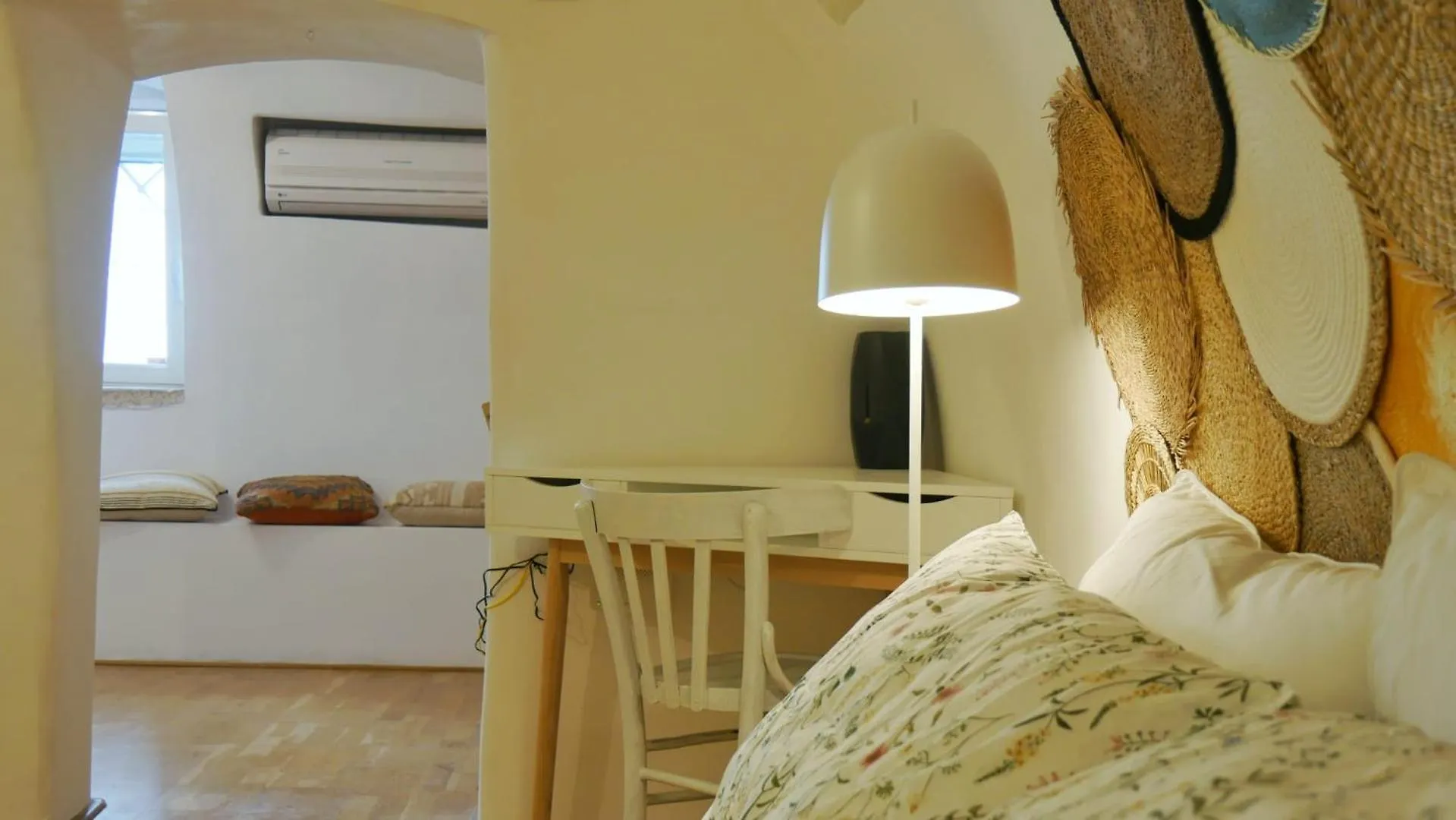Bale Loft Appartement Bari 0*,  Italië